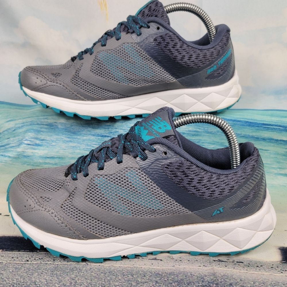 New Balance 590 V3 speed ride all terrain shoe Womens 7 - Picture 7 of 9
